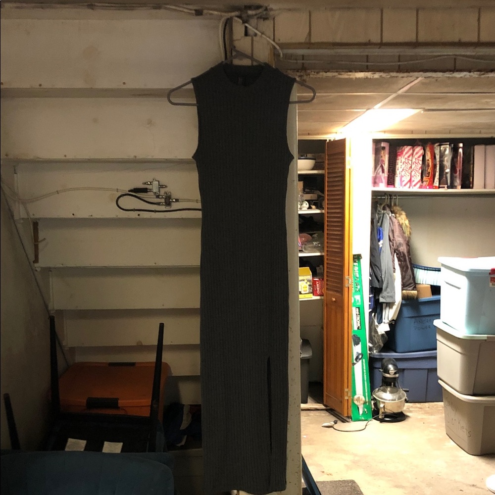 Forever 21 Sleeveless Ribbed Maxi Dress - Charcoal